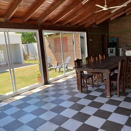 Hermosa Casa Con Quincho Y Pileta La Banda Exterior photo