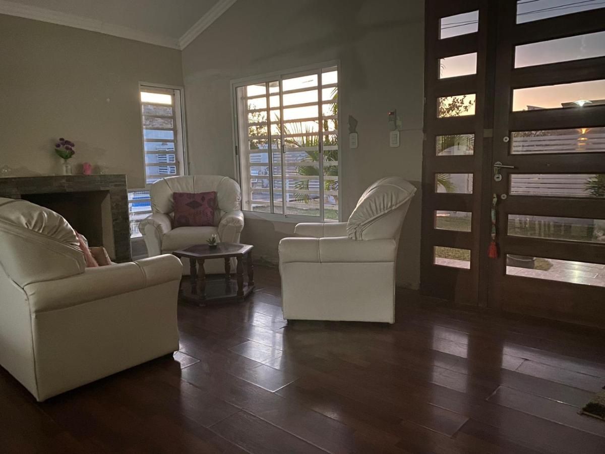 Hermosa Casa Con Quincho Y Pileta