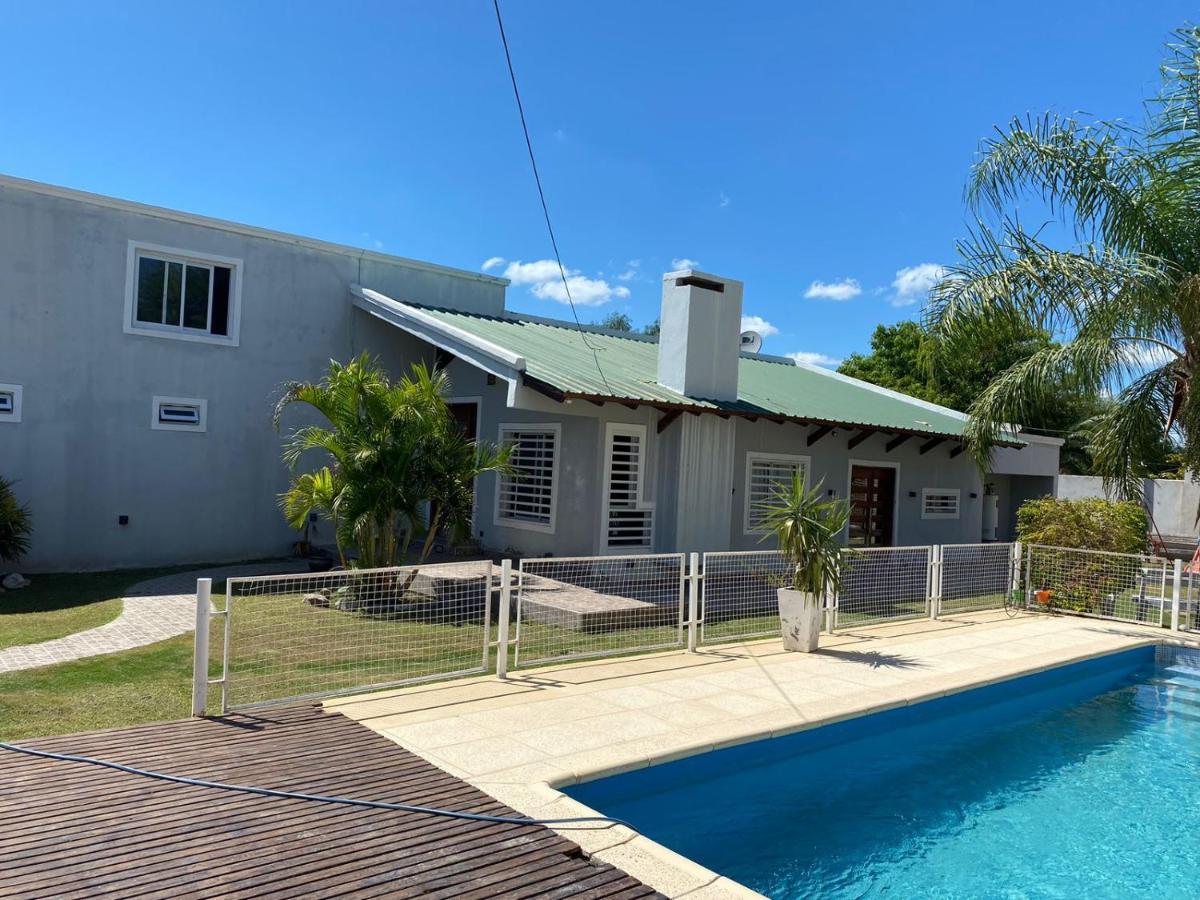 Hermosa Casa Con Quincho Y Pileta Holiday home La Banda