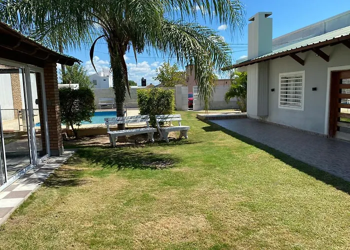 Hermosa Casa Con Quincho Y Pileta